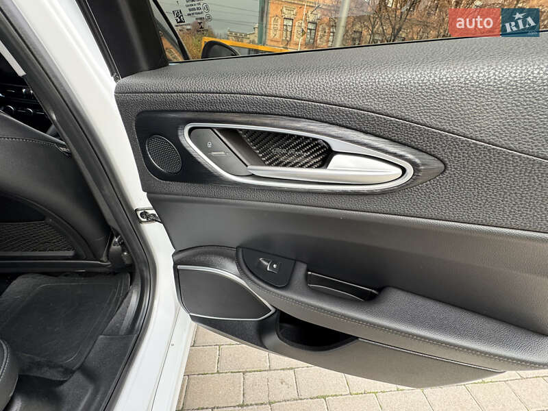 Седан Alfa Romeo Giulia 2020 в Запорожье