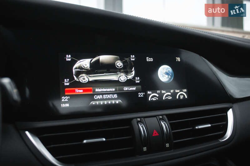 Седан Alfa Romeo Giulia 2019 в Киеве фото 22 Седан Alfa Romeo Giulia 2019 в Киеве
