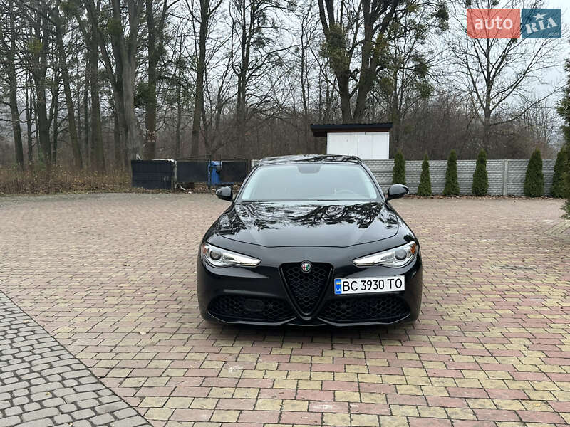 Седан Alfa Romeo Giulia 2017 в Львові фото 7 Седан Alfa Romeo Giulia 2017 в Львові