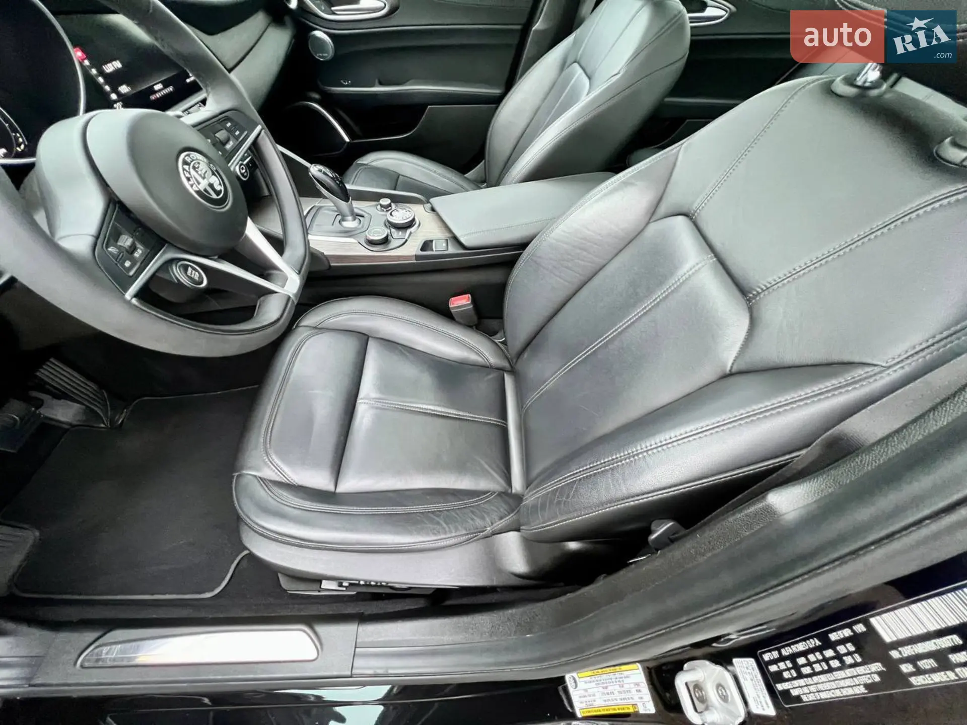 2018 Alfa Romeo Giulia - мініатюра 17