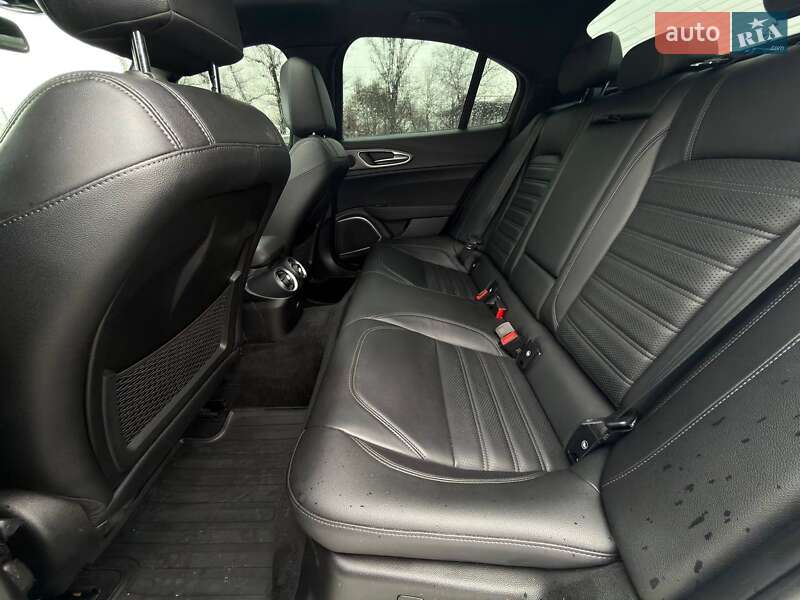 Седан Alfa Romeo Giulia 2019 в Харькове