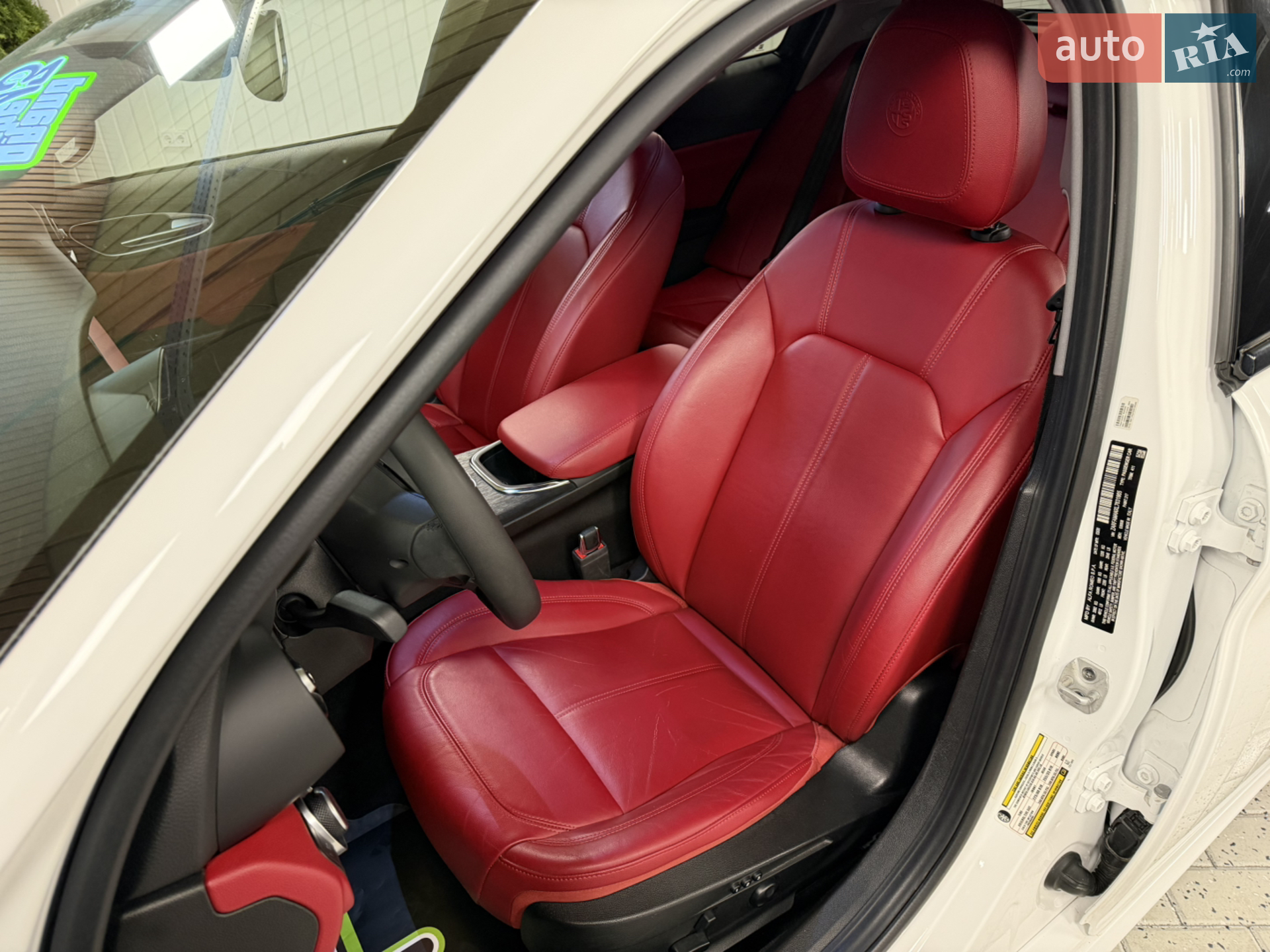 2020 Alfa Romeo Giulia - мініатюра 34