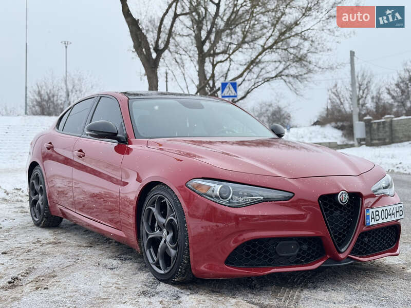 Седан Alfa Romeo Giulia 2018 в Виннице