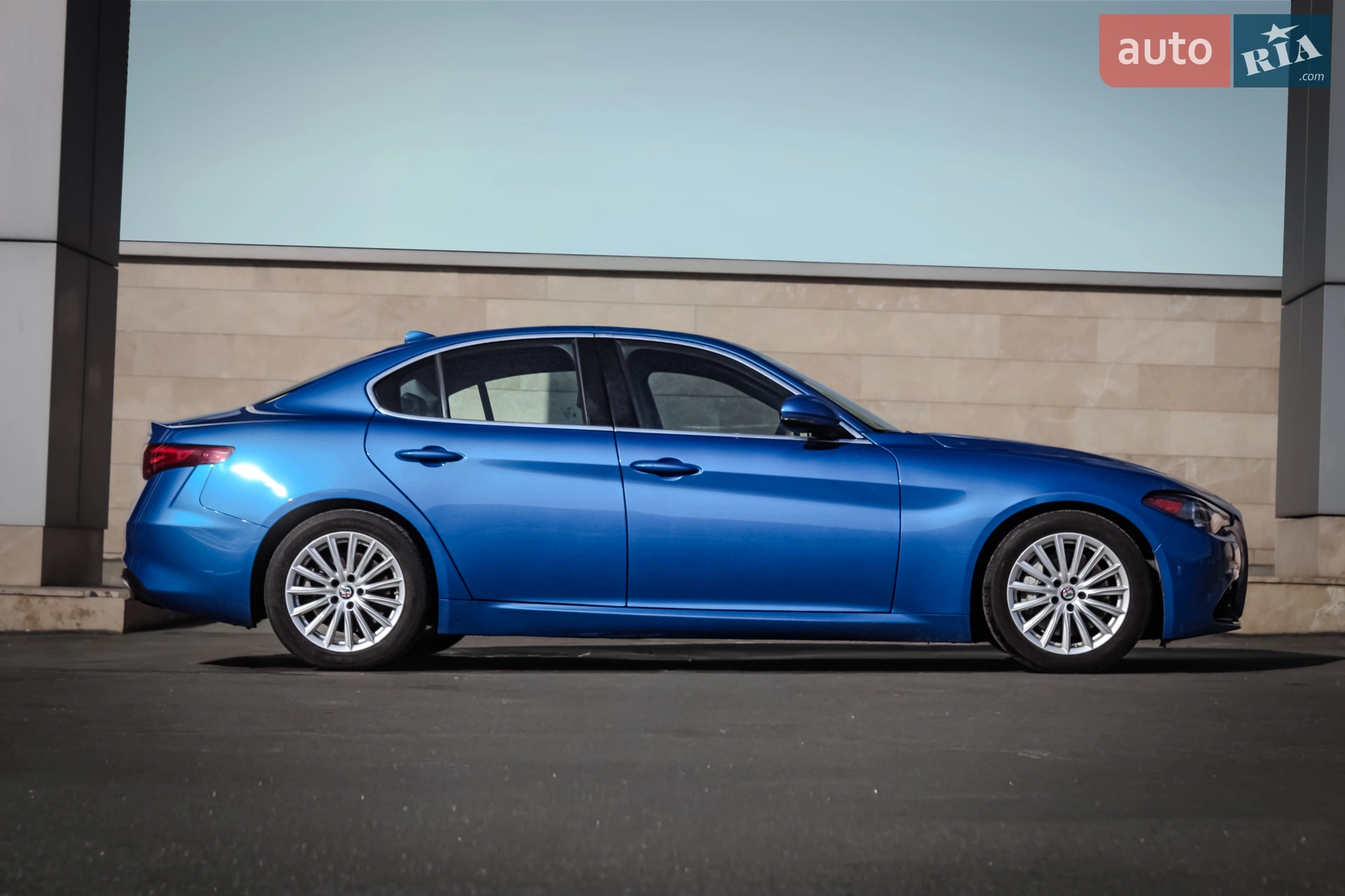 2020 Alfa Romeo Giulia - мініатюра 2