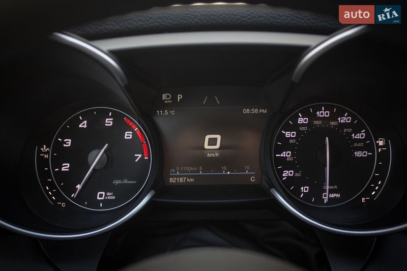 Седан Alfa Romeo Giulia 2020 в Киеве фото 17 Седан Alfa Romeo Giulia 2020 в Киеве