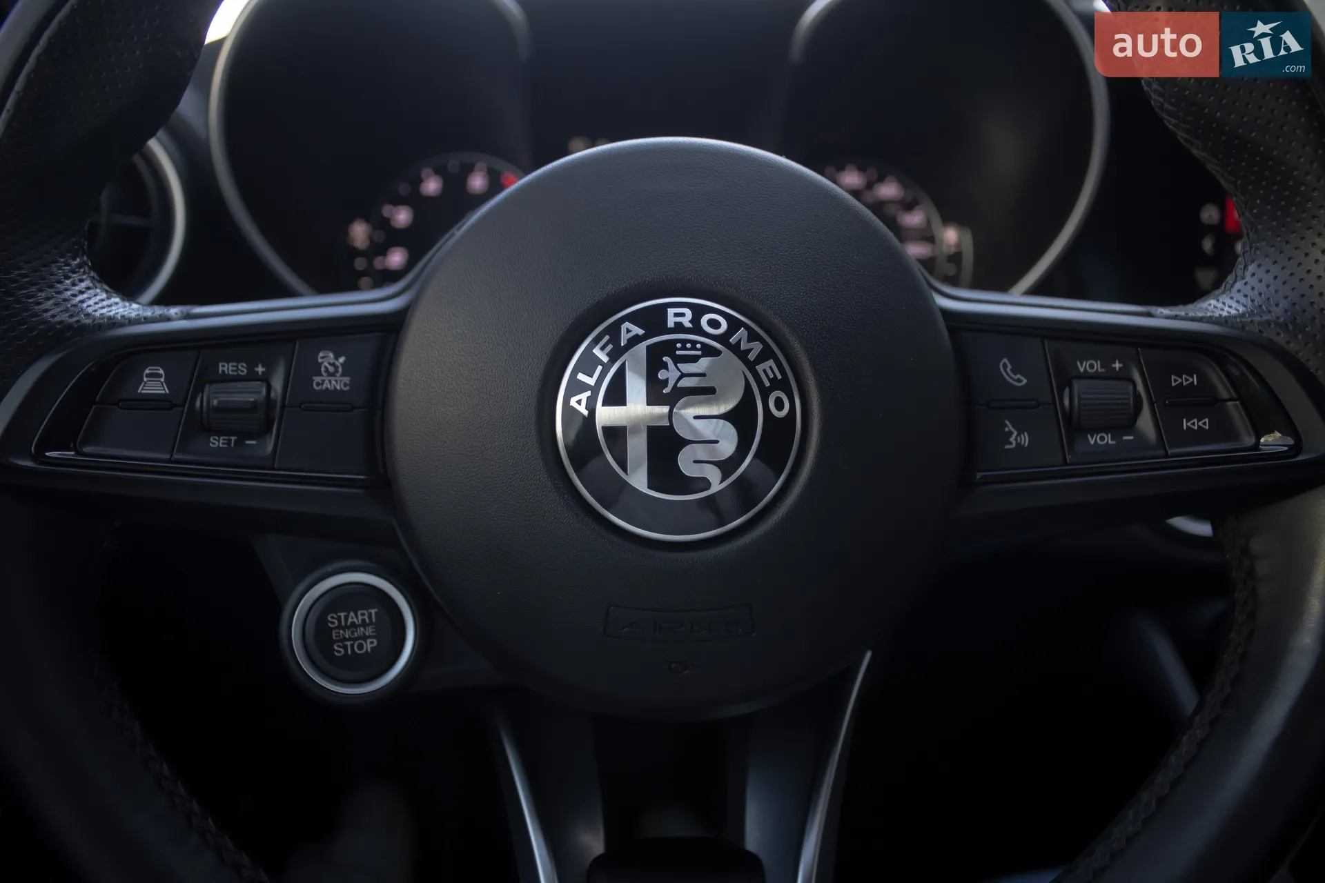 2020 Alfa Romeo Giulia - мініатюра 15