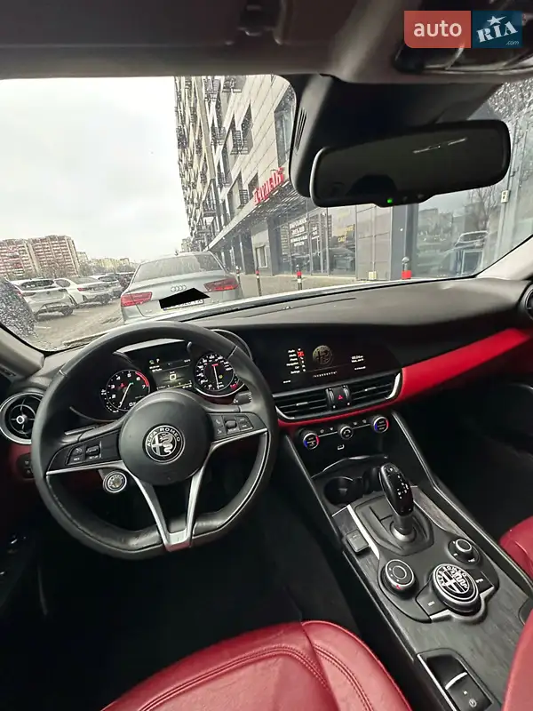 Alfa Romeo Giulia