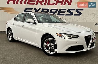 Седан Alfa Romeo Giulia 2018 в Киеве