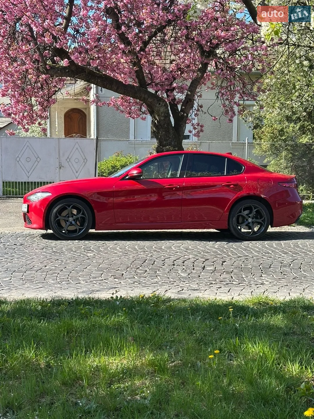 2017 Alfa Romeo Giulia - мініатюра 15
