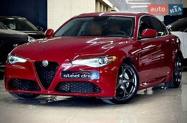 Седан Alfa Romeo Giulia 2018 в Николаеве