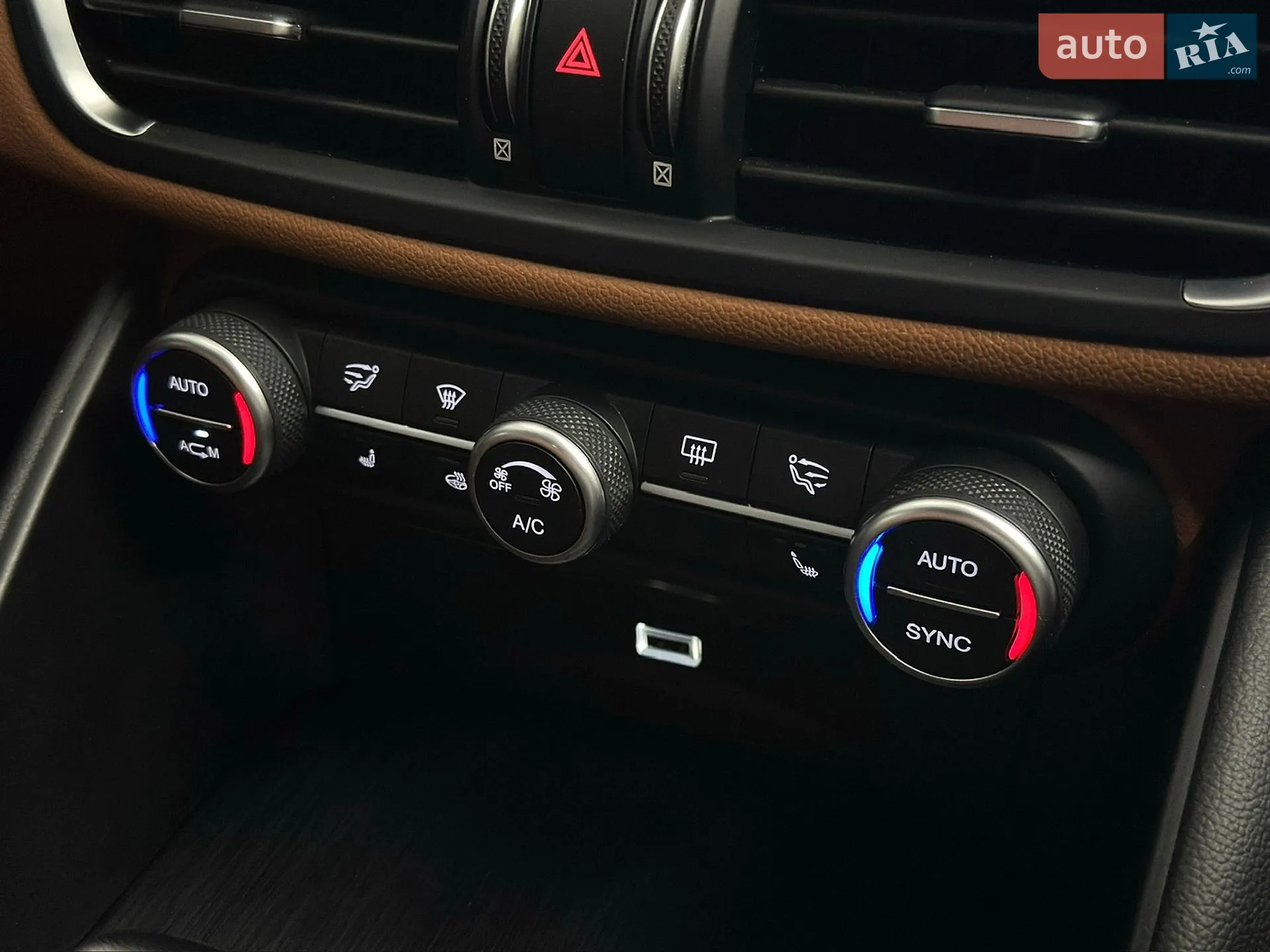 2018 Alfa Romeo Giulia - мініатюра 29