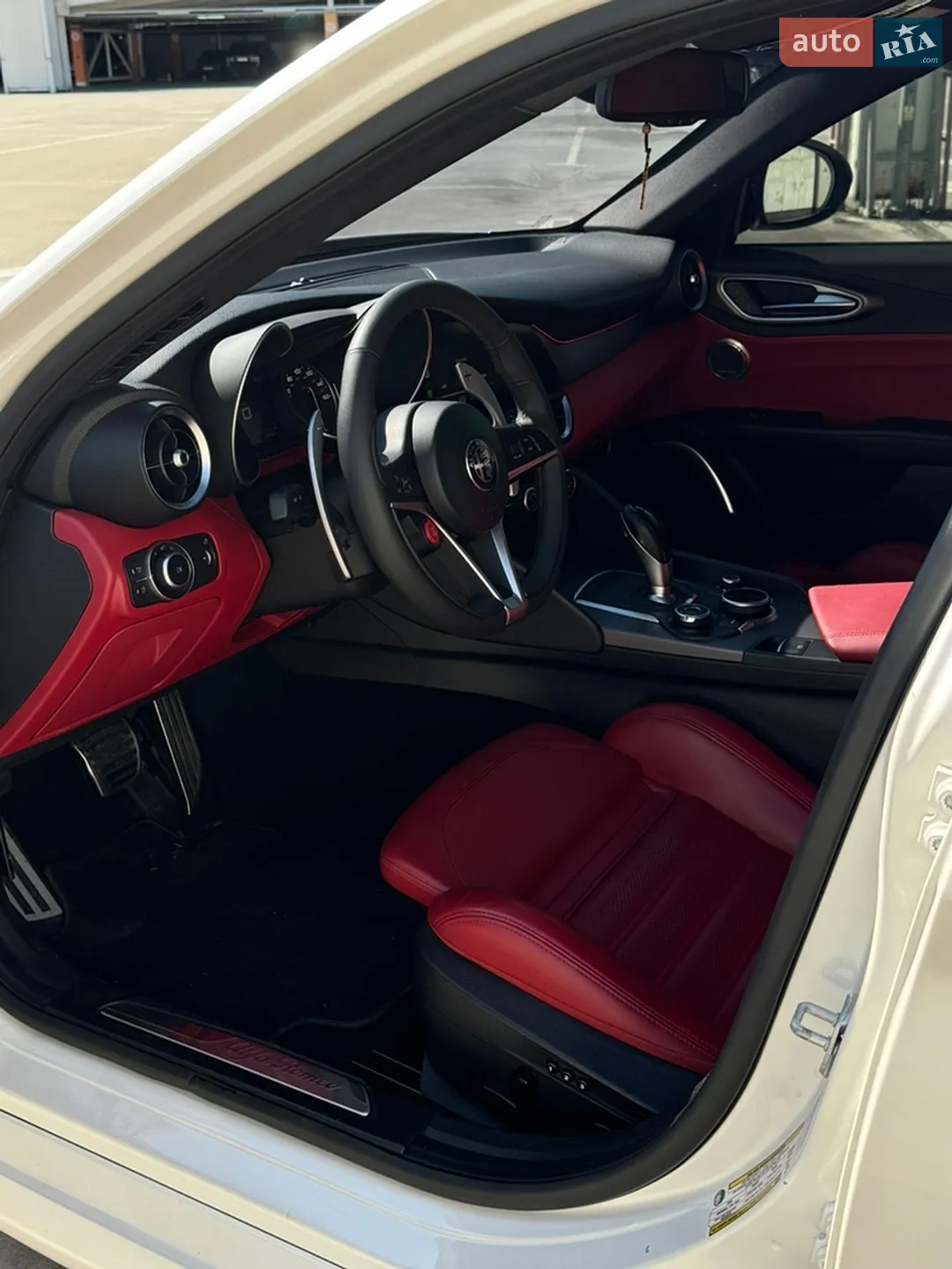2018 Alfa Romeo Giulia - мініатюра 17