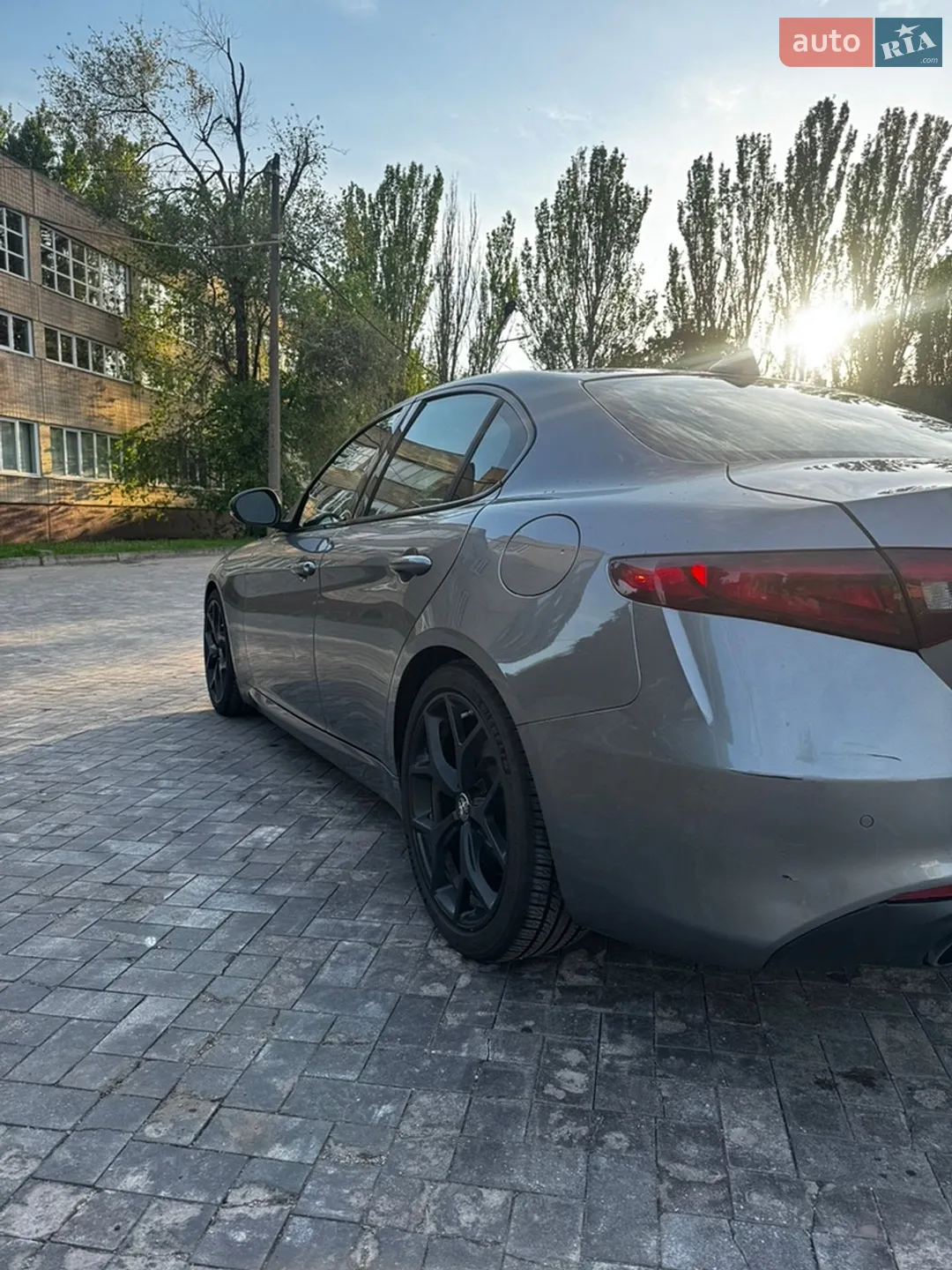 2019 Alfa Romeo Giulia - мініатюра 3