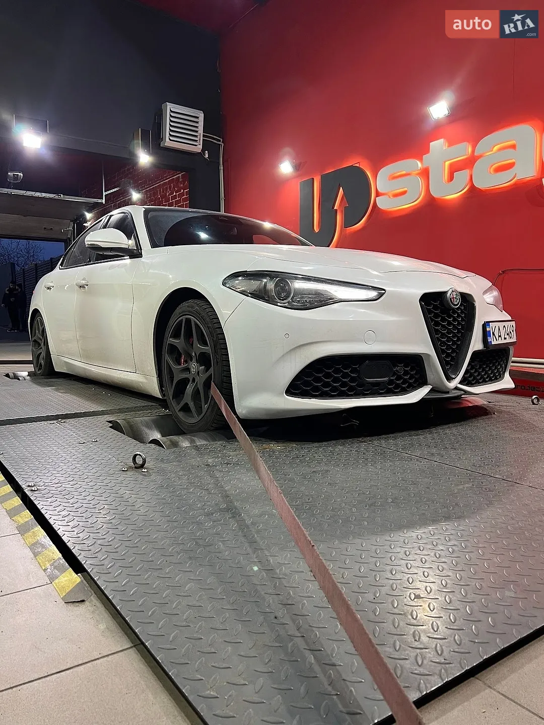 2017 Alfa Romeo Giulia - мініатюра 91