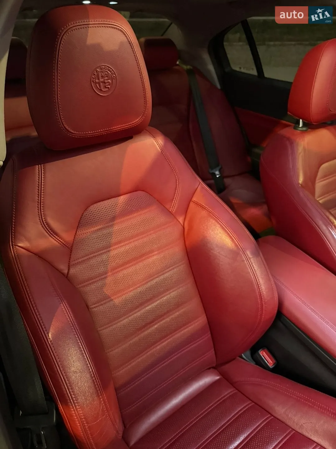 2018 Alfa Romeo Giulia - мініатюра 13