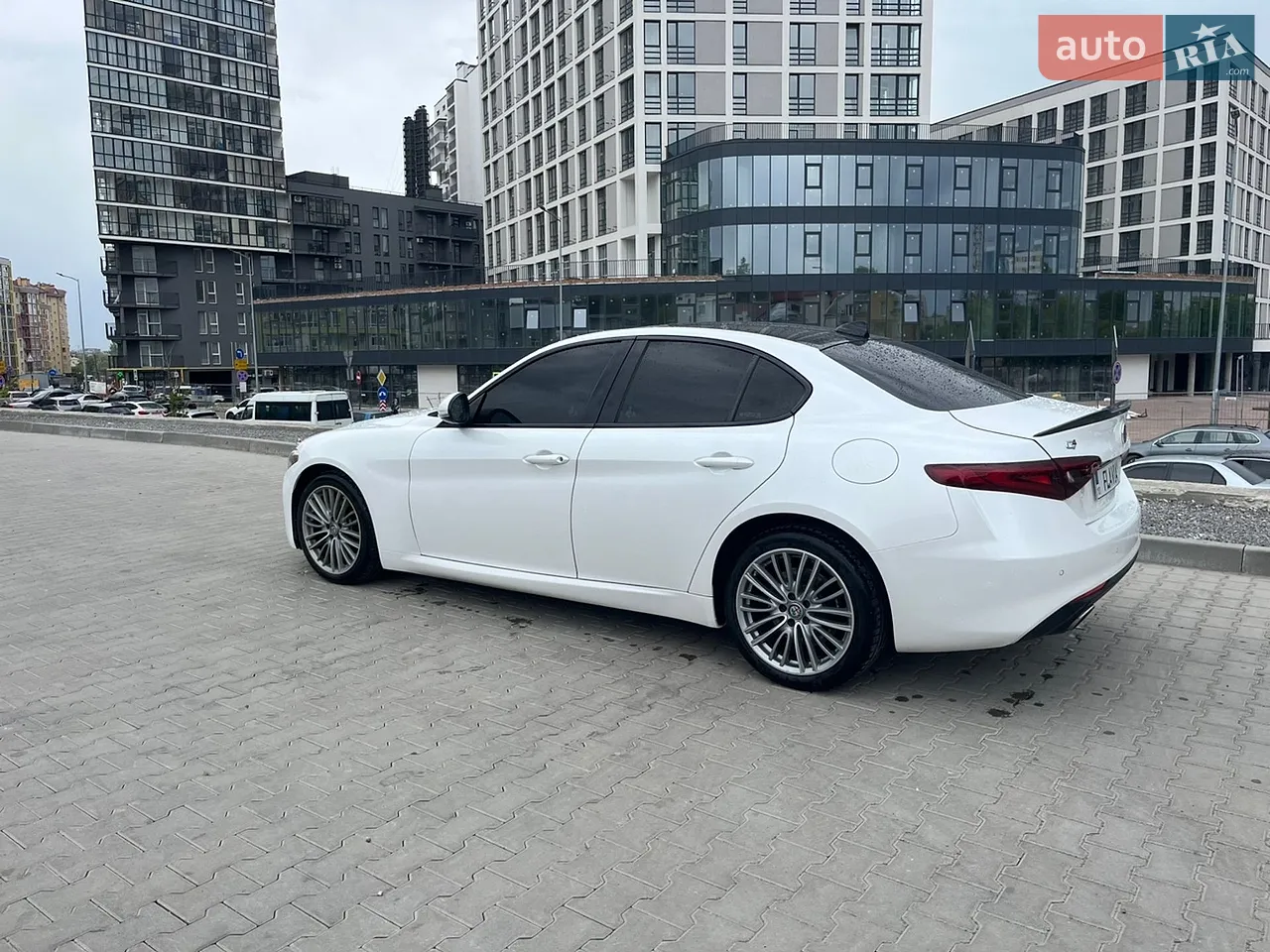 2017 Alfa Romeo Giulia - мініатюра 24