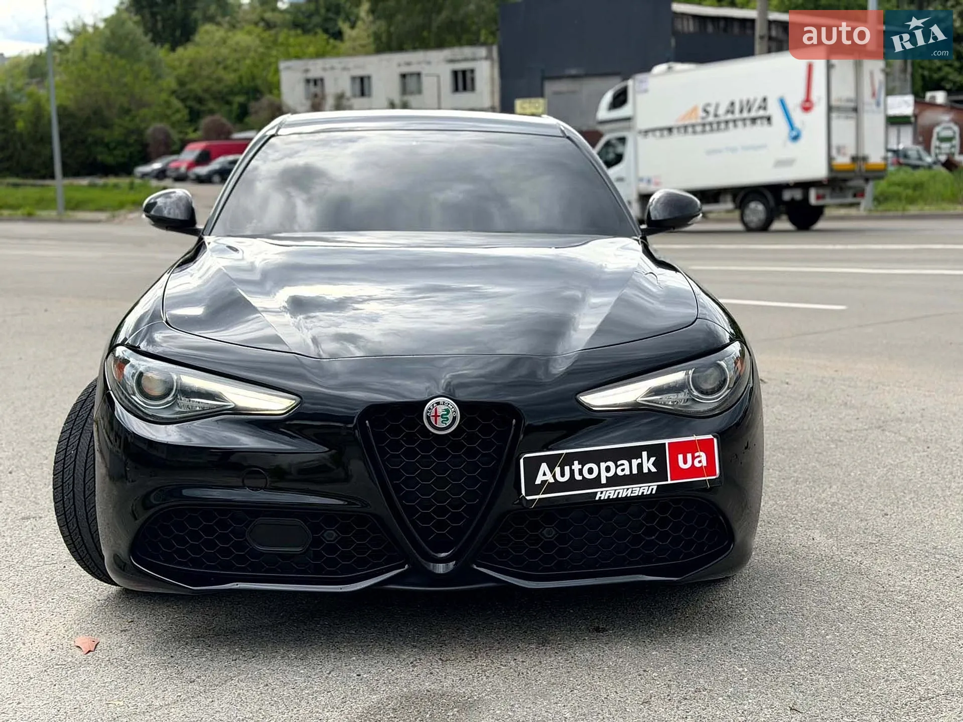 2018 Alfa Romeo Giulia - мініатюра 2