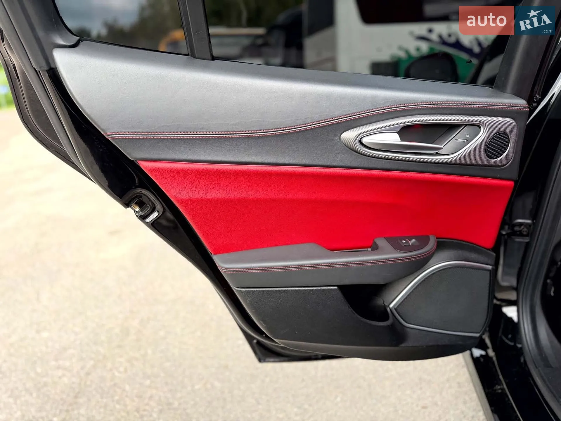 2018 Alfa Romeo Giulia - мініатюра 32