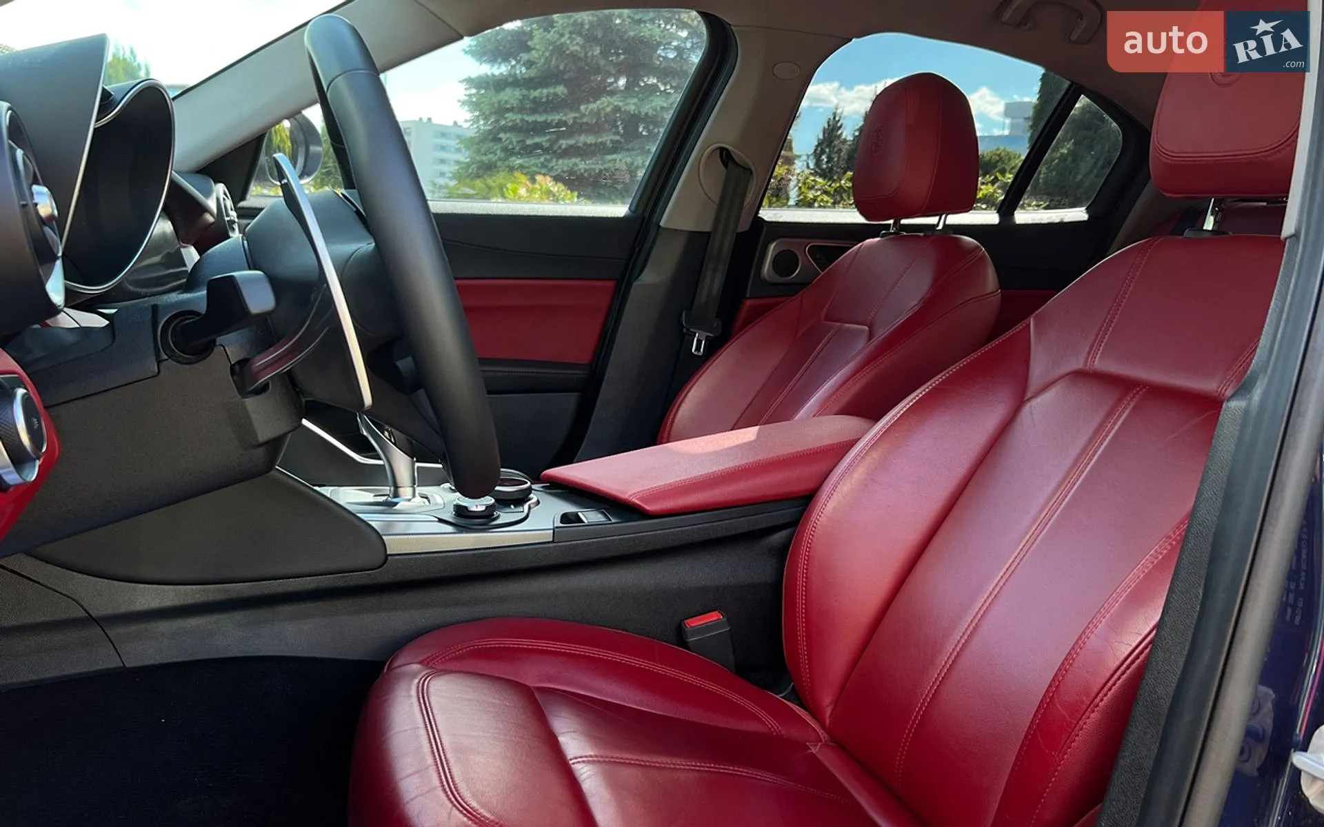 2018 Alfa Romeo Giulia - мініатюра 9