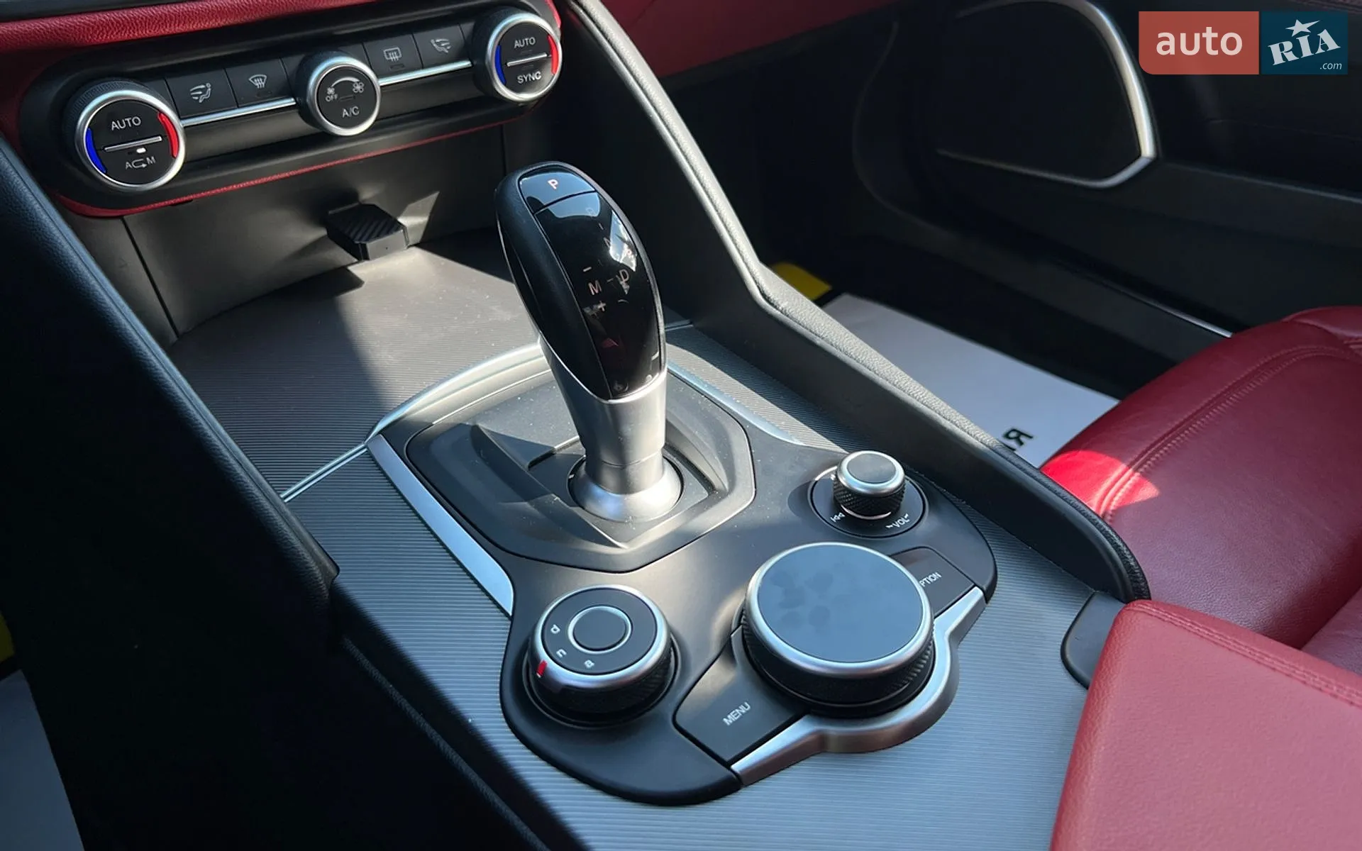 2018 Alfa Romeo Giulia - мініатюра 17