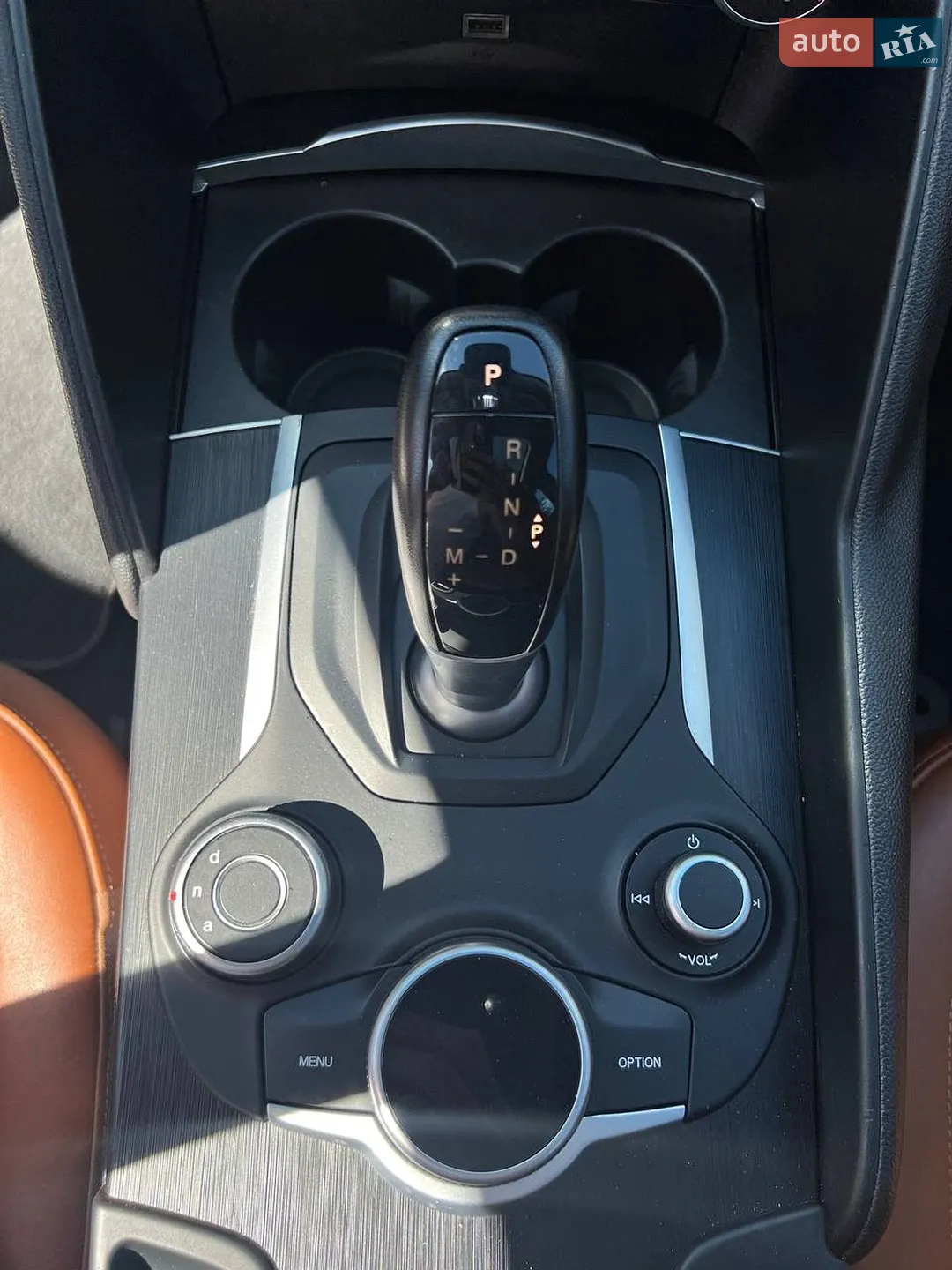 2017 Alfa Romeo Giulia - мініатюра 8