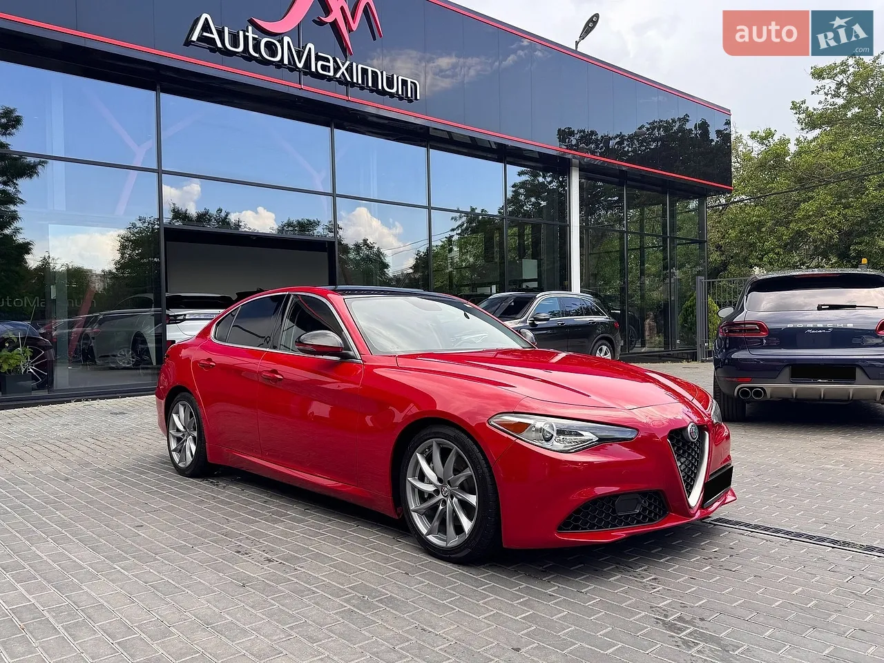 2017 Alfa Romeo Giulia - мініатюра 28