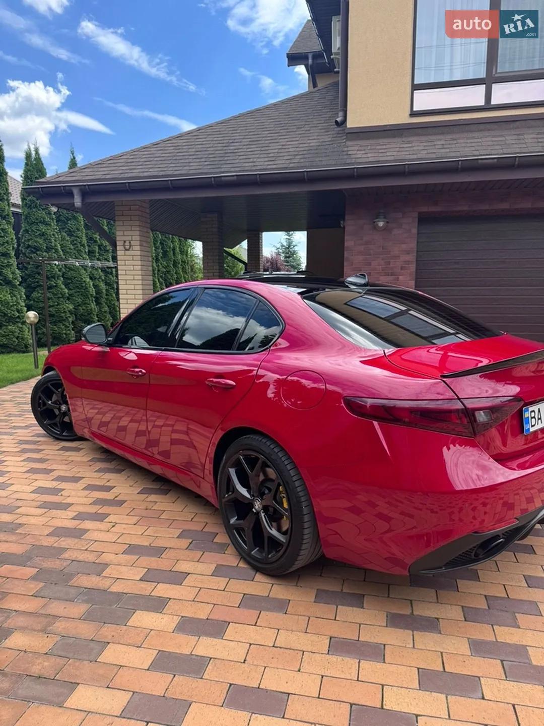 2019 Alfa Romeo Giulia - мініатюра 14