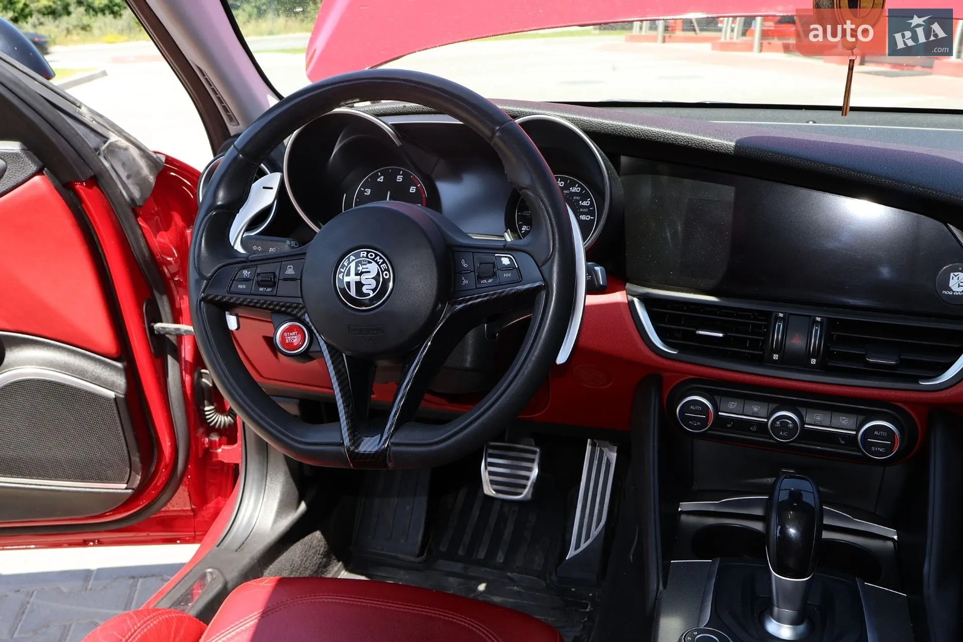 2018 Alfa Romeo Giulia - мініатюра 12