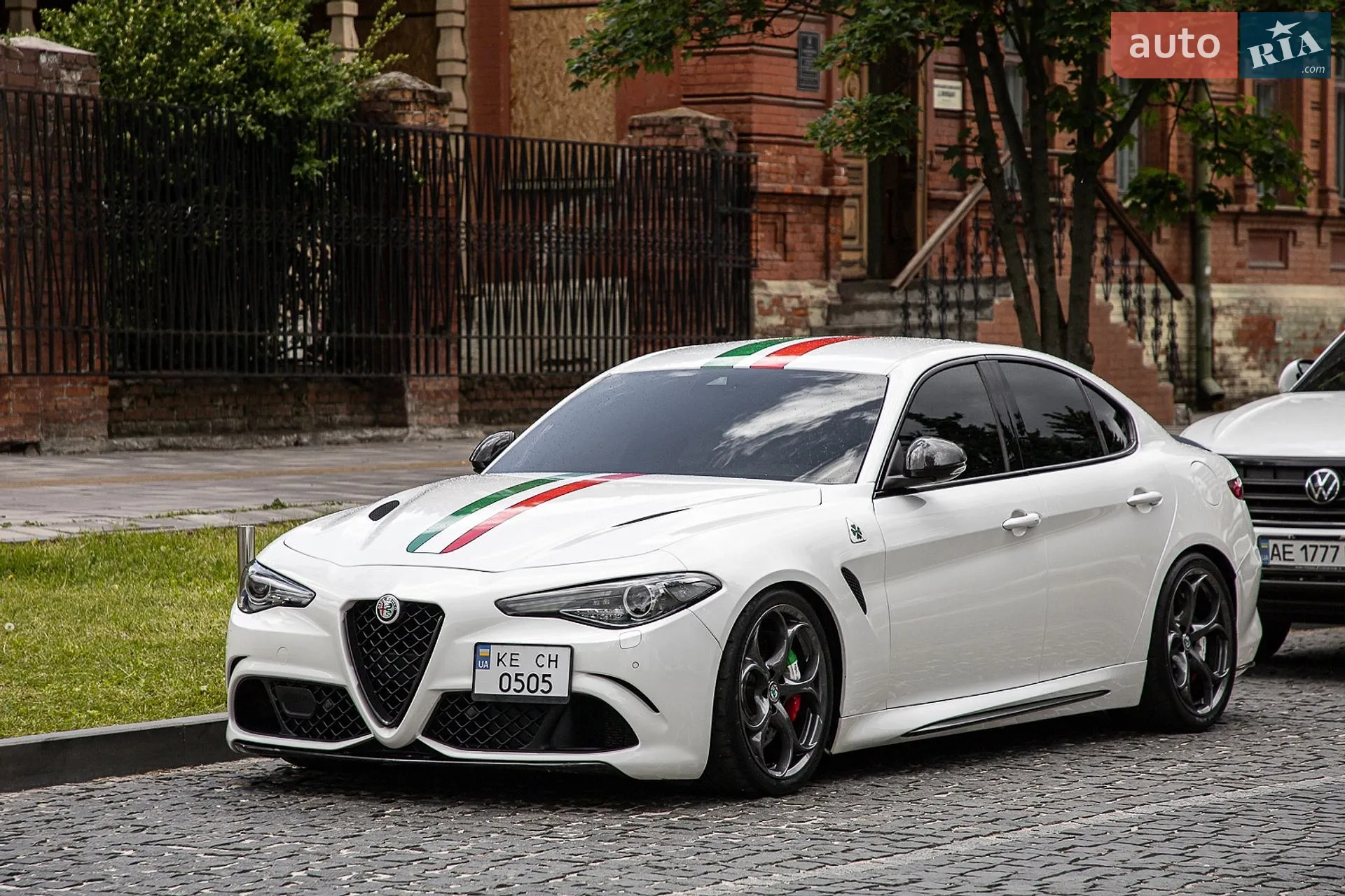 2016 Alfa Romeo Giulia - мініатюра 10
