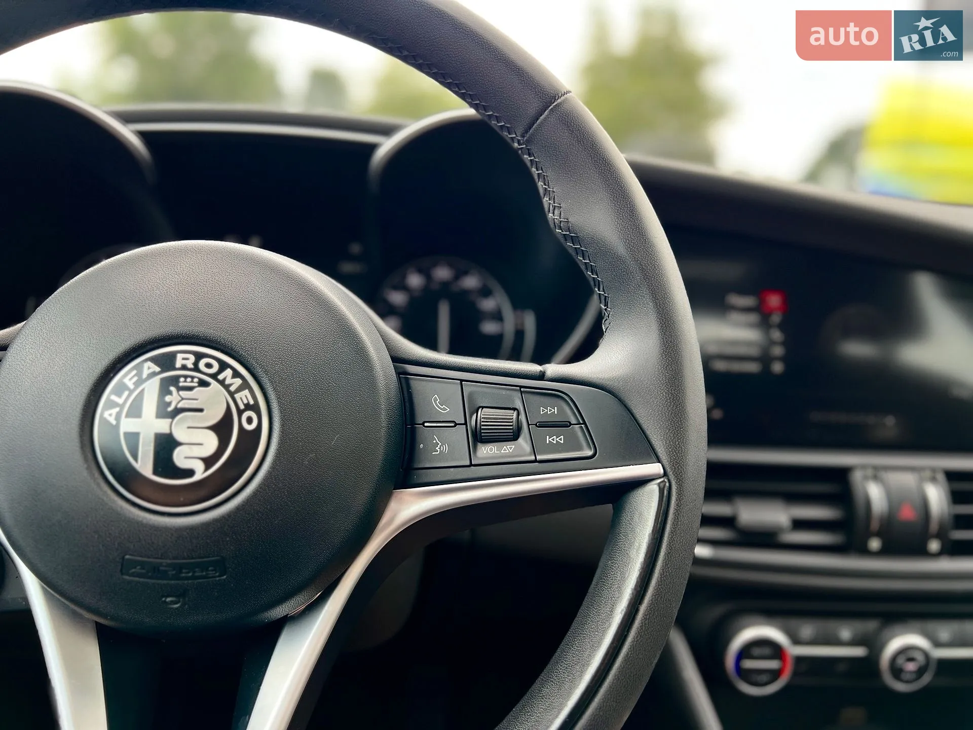 2018 Alfa Romeo Giulia - мініатюра 36