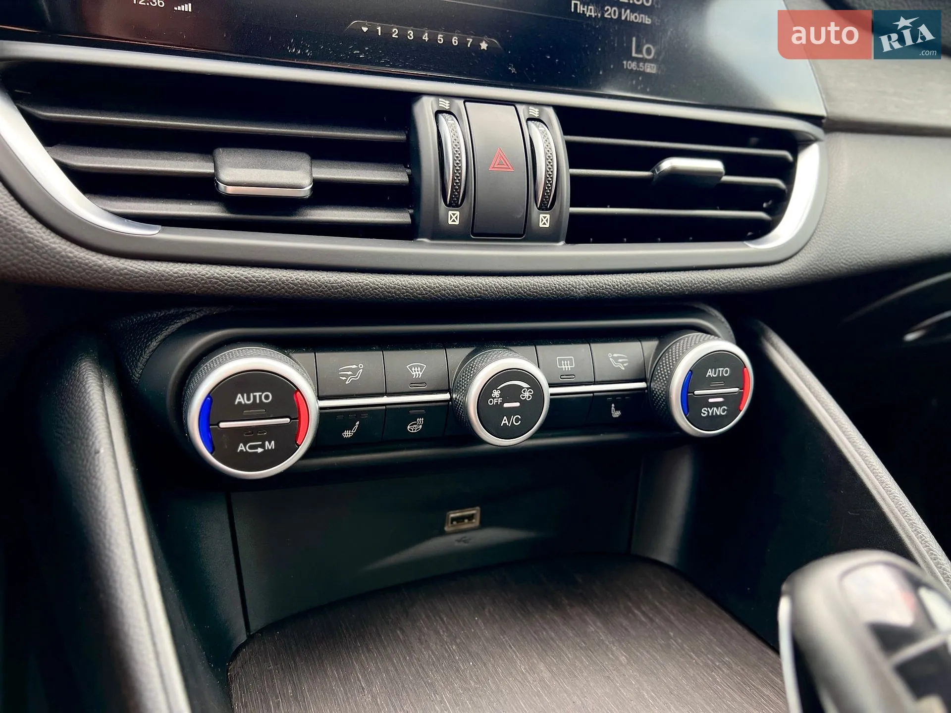 2018 Alfa Romeo Giulia - мініатюра 39