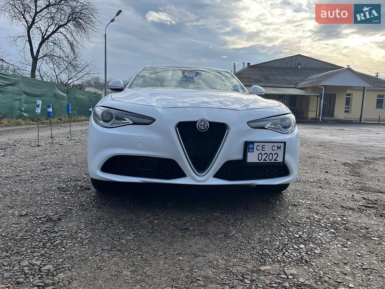 2017 Alfa Romeo Giulia - мініатюра 10