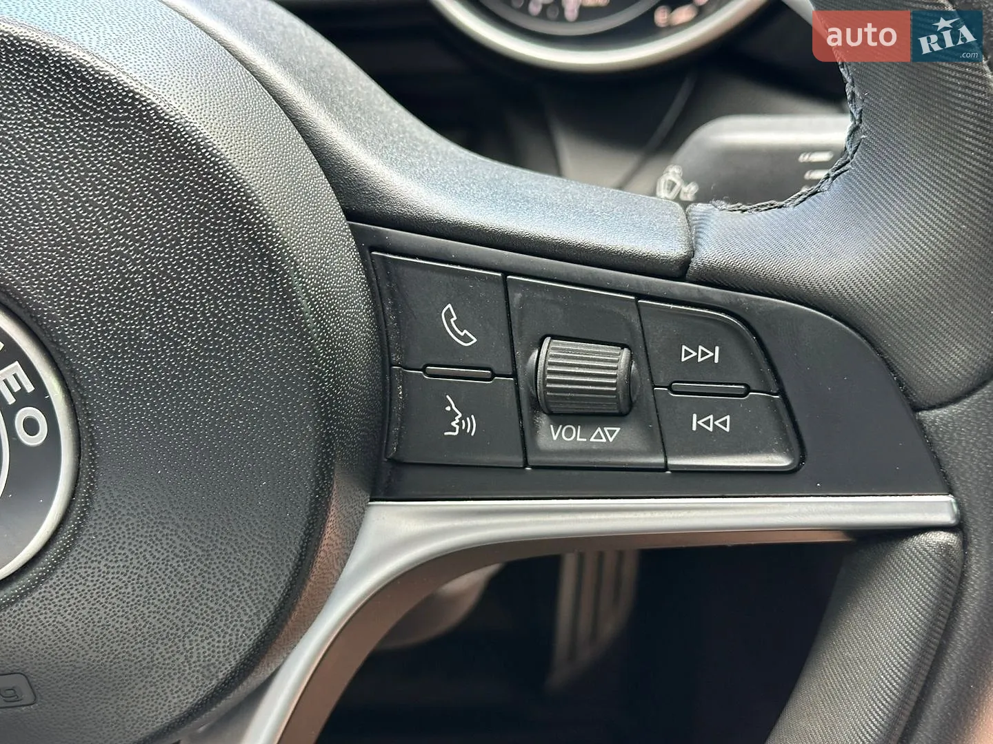 2019 Alfa Romeo Giulia - мініатюра 33
