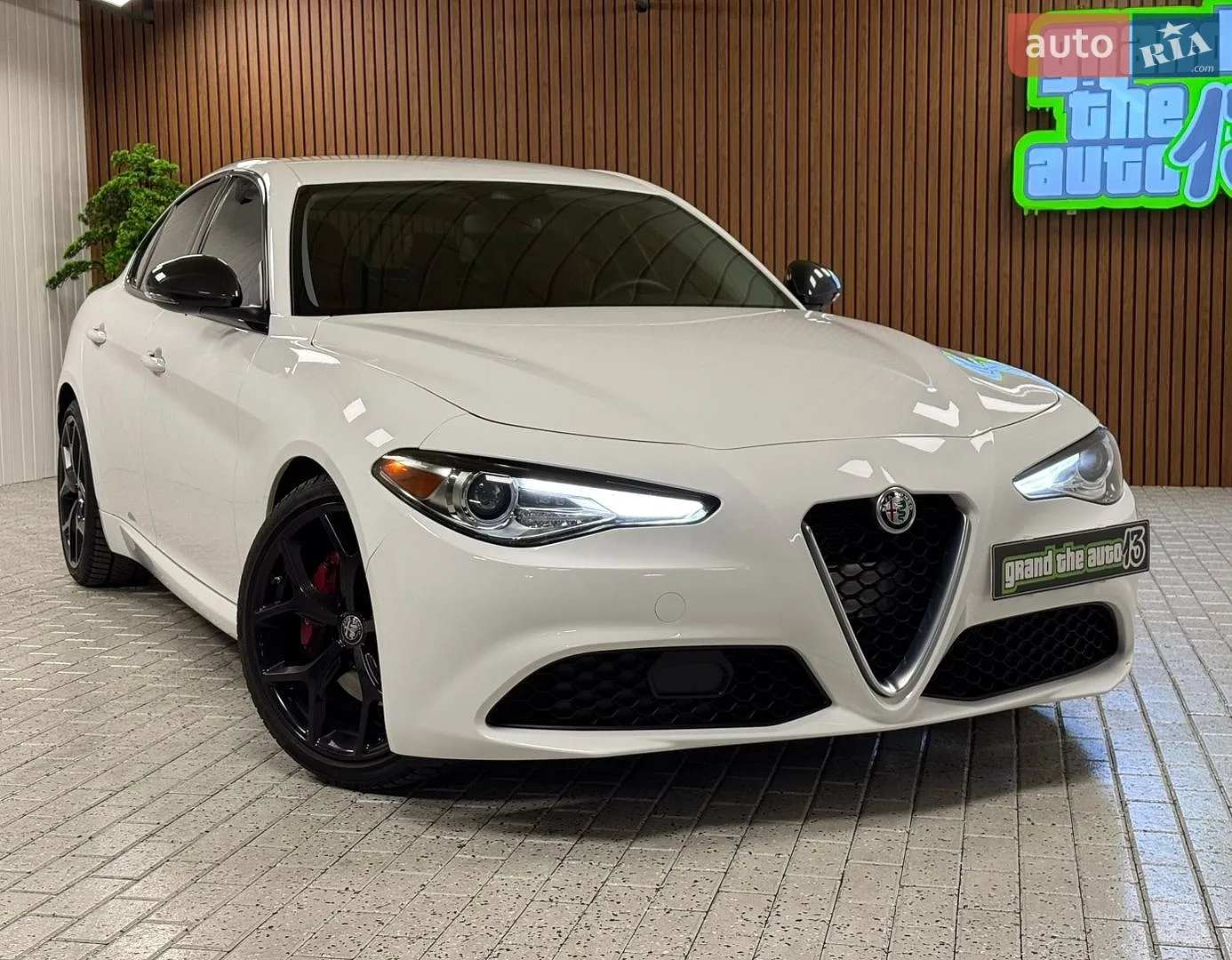 2020 Alfa Romeo Giulia - мініатюра 19