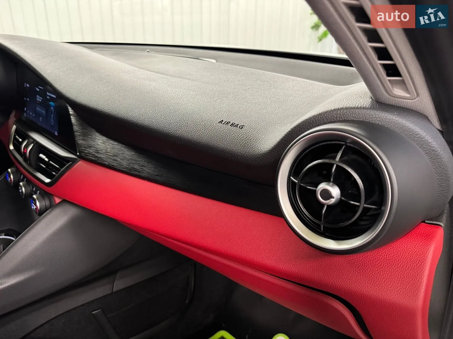 2020 Alfa Romeo Giulia - мініатюра 44