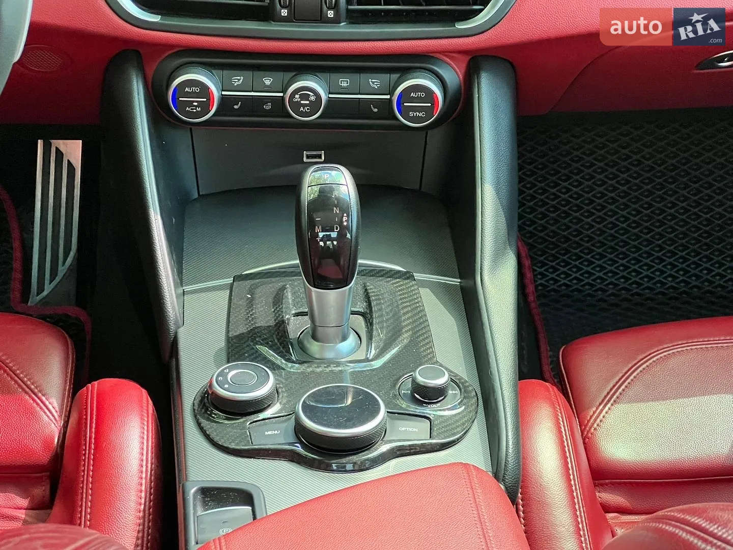 2018 Alfa Romeo Giulia - мініатюра 35