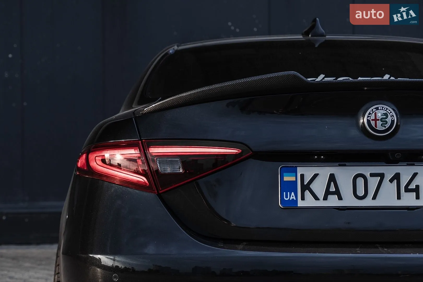 2017 Alfa Romeo Giulia - мініатюра 11