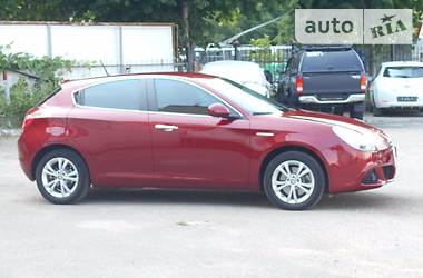 Седан Alfa Romeo Giulietta 2012 в Одесі