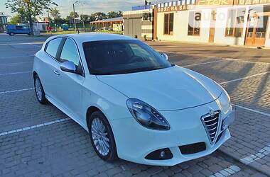 Хэтчбек Alfa Romeo Giulietta 2012 в Стрые