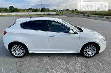 Хетчбек Alfa Romeo Giulietta 2012 в Львові