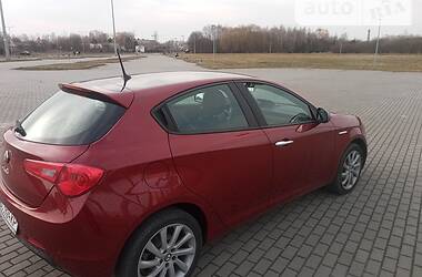 Хэтчбек Alfa Romeo Giulietta 2013 в Львове