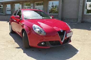 Хэтчбек Alfa Romeo Giulietta 2018 в Киеве