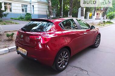 Хетчбек Alfa Romeo Giulietta 2013 в Полтаві