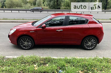 Хетчбек Alfa Romeo Giulietta 2013 в Києві