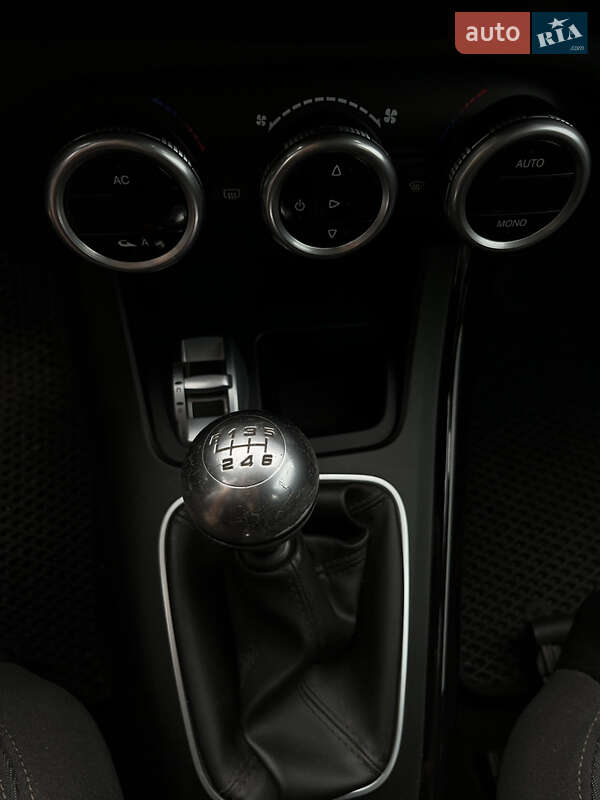 Хэтчбек Alfa Romeo Giulietta 2010 в Бродах