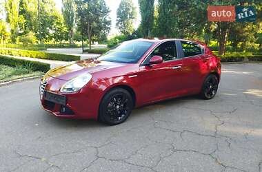 Хэтчбек Alfa Romeo Giulietta 2012 в Киеве