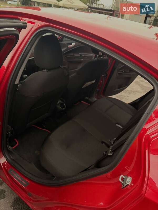 Хетчбек Alfa Romeo Giulietta 2010 в Броварах фото 12 Хетчбек Alfa Romeo Giulietta 2010 в Броварах