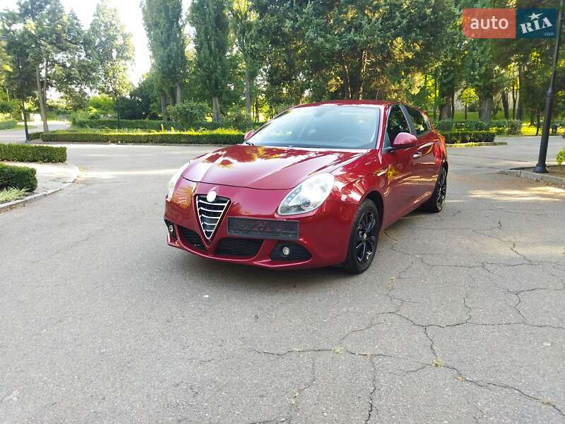 Хэтчбек Alfa Romeo Giulietta 2012 в Киеве