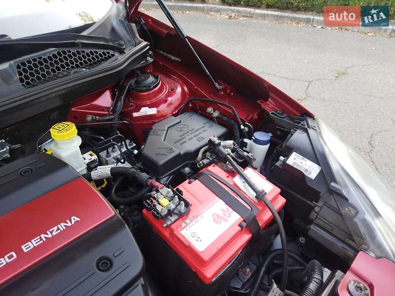 Хэтчбек Alfa Romeo Giulietta 2012 в Киеве