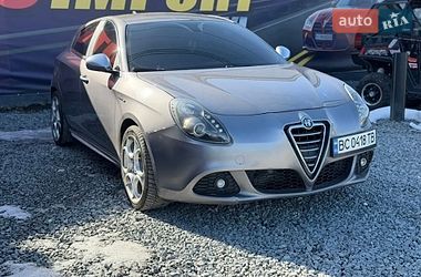 Хэтчбек Alfa Romeo Giulietta 2010 в Стрые